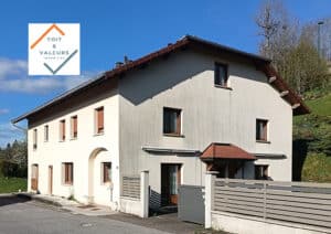 Maison de 2 appartements réunis en un seul bien !!